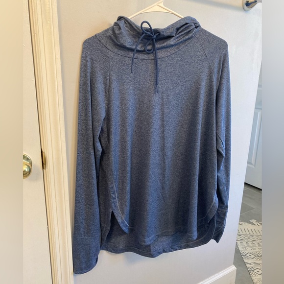 Athleta Tops - EUC Athleta Uptempo Long Sleeve Soft Athletic Hoodie Blue size medium
